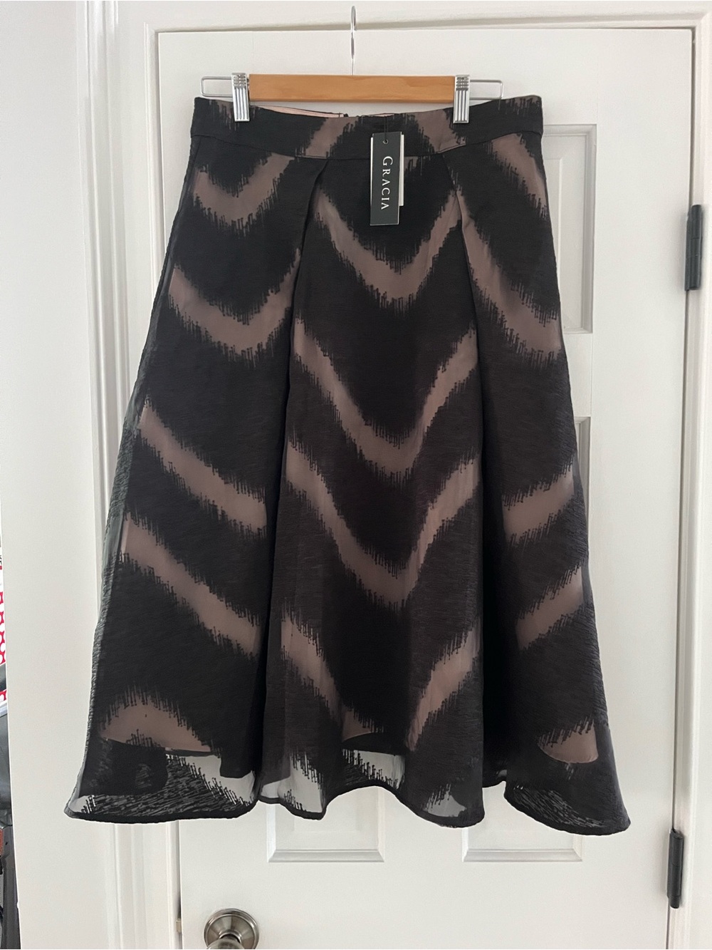 Gracia Black and Taupe Chevron A-Line Midi Skirt